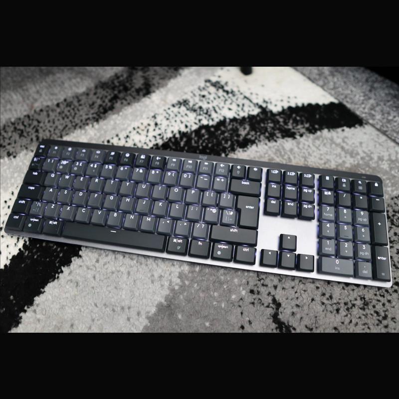 کیبورد مخصوص بازی لاجیتک مدل MX Mechanical Tactile Quiet