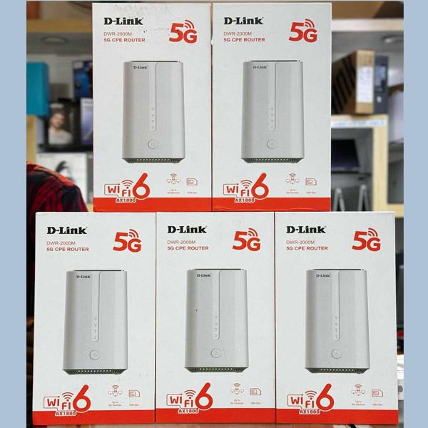 مودم روتر 5G دی-لینک مدل DI-LINK 2000M با پشتیبانی از Wi-Fi 6 AX1800، سرعت دانلود 4.6 گیگابیت، اتصال همزمان 64 کاربر، پورت گیگابیتی WAN/LAN، درگاه تلفن RJ11 و USB Type-C، امنیت WPA3 و پوشش دو بانده 2.4 و 5 گیگاهرتز
