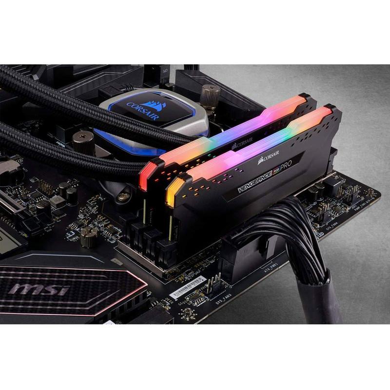 رم دسکتاپ کورسیر Vengeance RGB Pro DDR4 دوکاناله 32 گیگابایت 3600 مگاهرتز CL18 با هیت‌سینک خنک‌کننده و ماژول DIMM